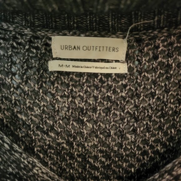 Urban Outfitters Black & Grey Turtle Neck Cut Out Sweater Size M - Picture 9 of 12